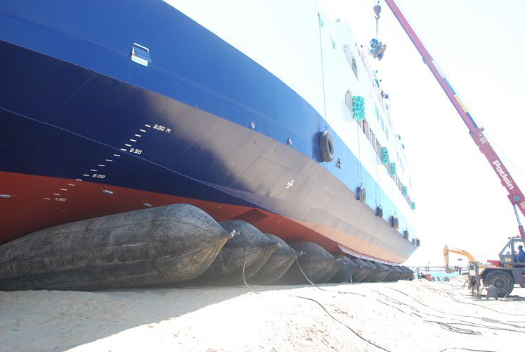 Latest company case about Ferry Launching using Ship Launching Balloons